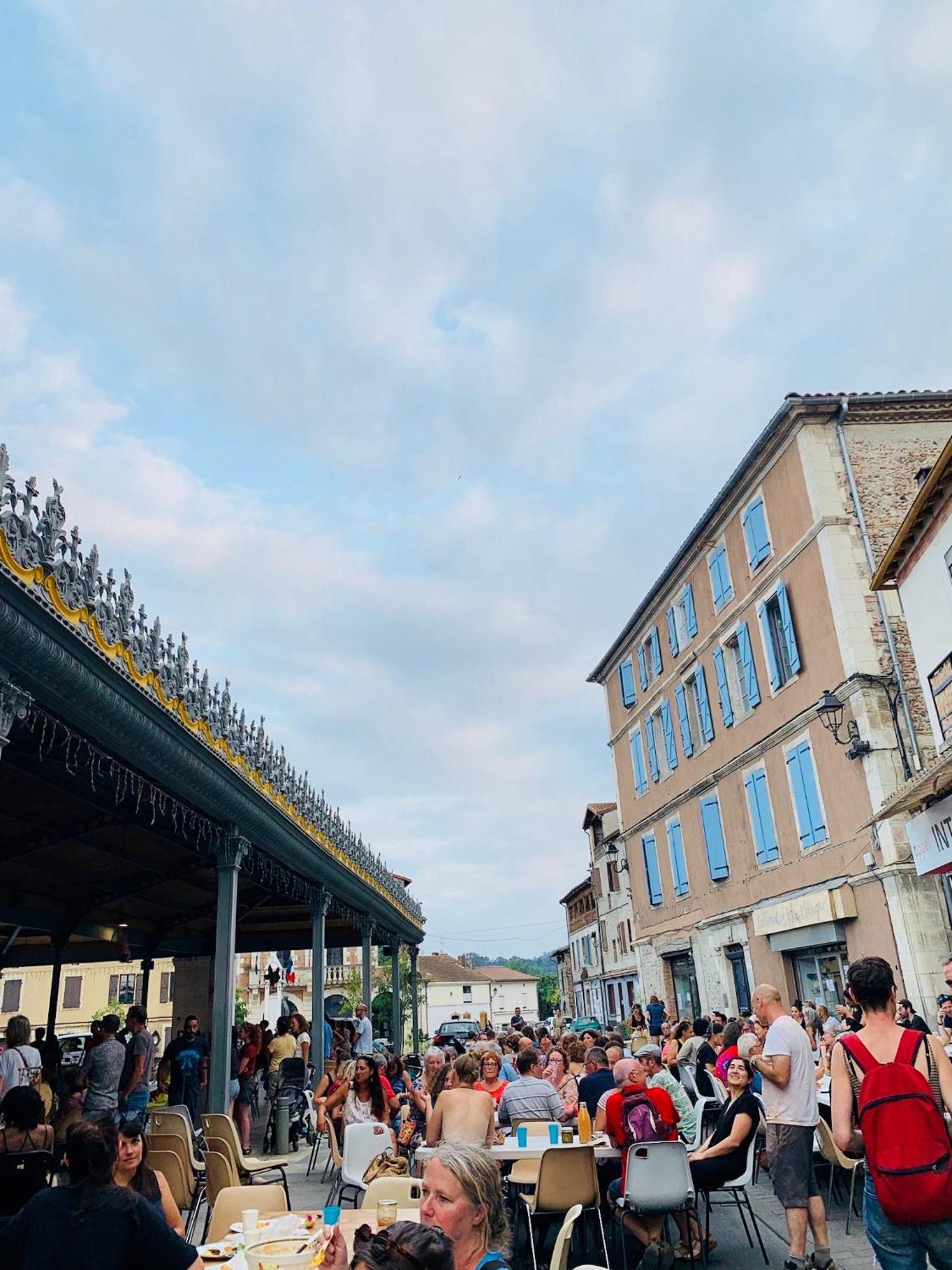 Beautiful Village House Next To Garonne River! Couladere 外观 照片