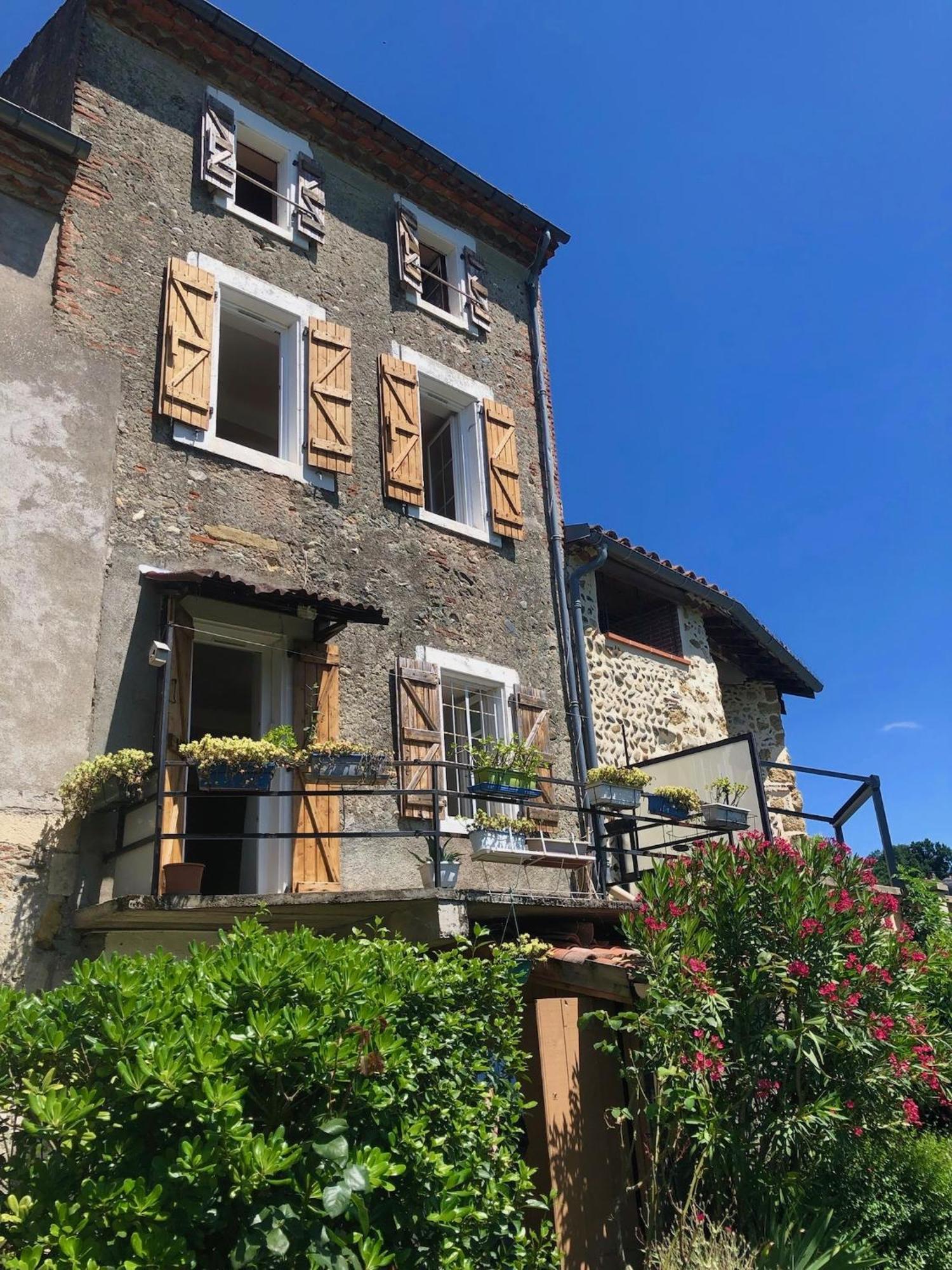 Beautiful Village House Next To Garonne River! Couladere 外观 照片